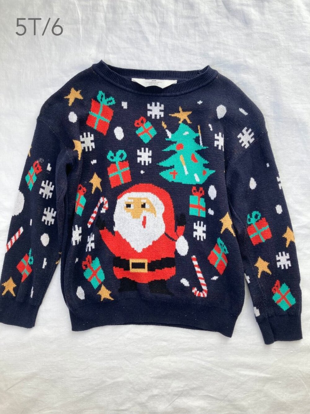 🪴5/$30 H&M 5T/6 Kid Blue Santa Christmas Holiday Festive Sweater Winter